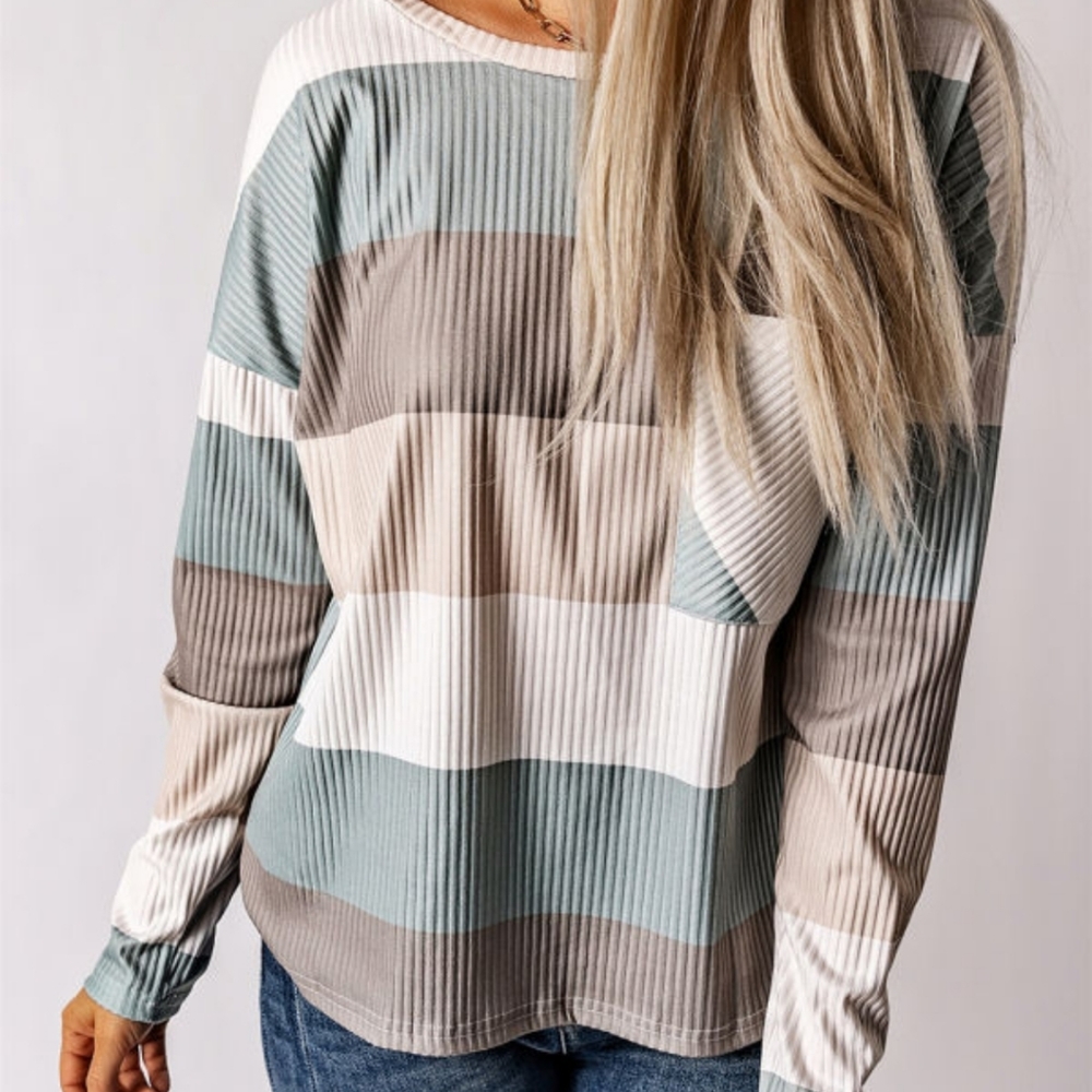 💜 New Stripped Rib Top - Picture 2 of 10